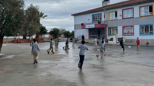 Aydın'da minikler, spor dallarındaki yeteneklerini keşfediyor
