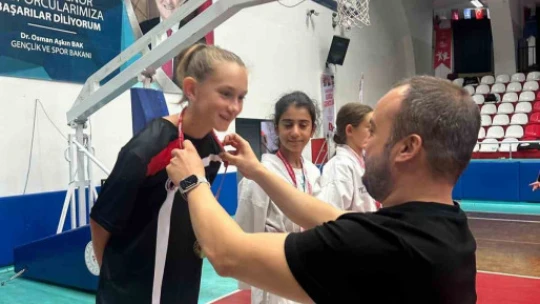 Aydın'da Minikler Taekwondo Şampiyonası İl Seçmeleri gerçekleştirildi