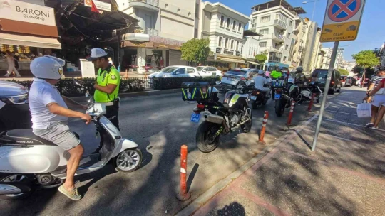 Aydın'da motosiklet sürücüleri denetlendi