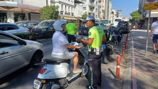 Aydın'da motosiklet sürücüleri denetlendi