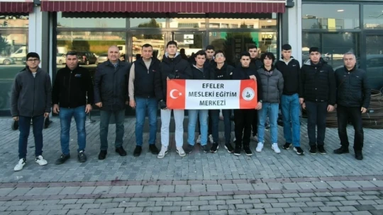 Aydın'da öğrenciler güneş enerji santralini gezdi