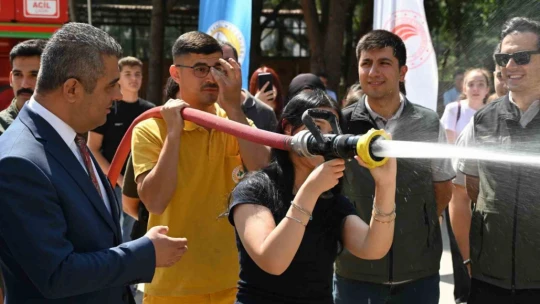 Aydın'da öğrencilere orman yangını eğitimi verildi