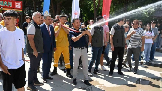 Aydın'da öğrencilere orman yangını eğitimi verildi