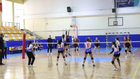 Aydın'da okul sporları heyecanı başladı