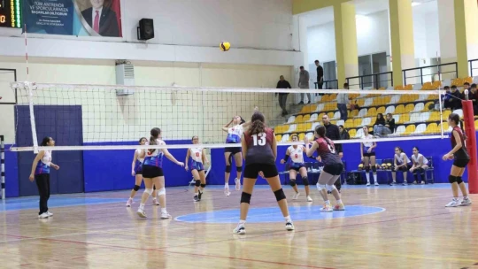 Aydın'da okul sporları heyecanı başladı