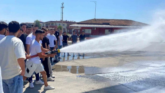 Aydın'da orman yangını ile mücadelede görev alacak personele eğitim verildi