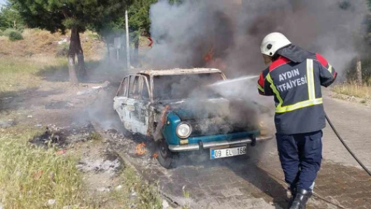 Aydın'da otomobil küle döndü