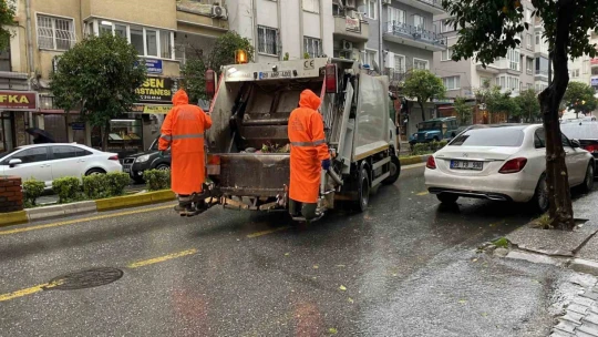 Aydın'da sağanak yağış etkili oluyor
