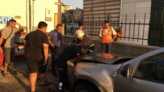Aydın'da seyir halindeki otomobil alev aldı