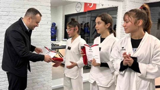 Aydın'da taekwondo dalında 2025 yılı birinci dönem kuşak sınavları yapıldı