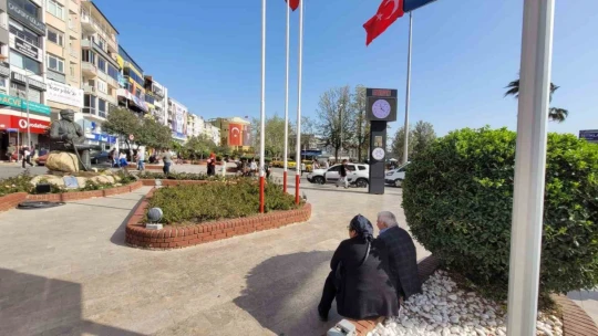 Aydın'da termometreler 30 dereceyi gördü