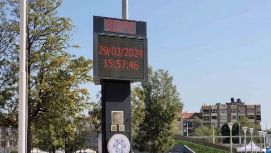 Aydın'da termometreler 30 dereceyi gördü