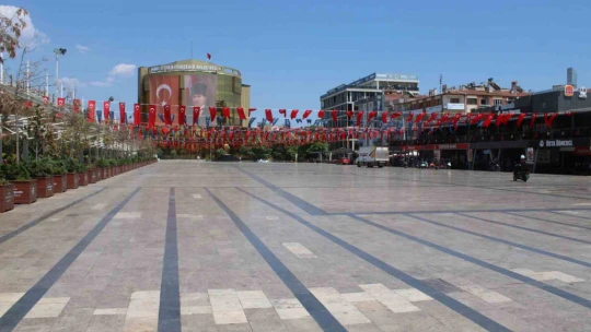 Aydın'da termometreler 41 dereceyi gördü