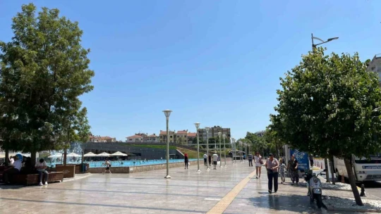 Aydın'da termometreler 42 dereceyi gösterdi