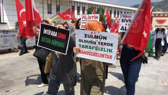 Aydın'da üniversite öğrencilerinden Filistin eylemi