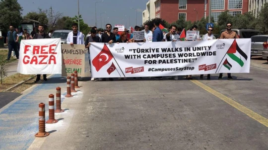 Aydın'da üniversite öğrencilerinden Filistin eylemi
