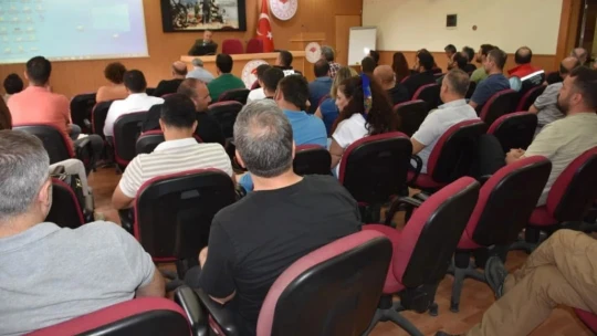 Aydın'da veterinerlere 'numune alma' eğitimi verildi