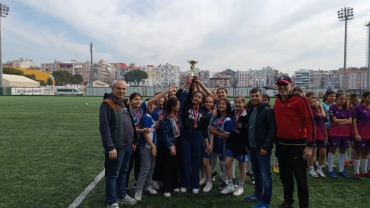 Aydın'da Yıldız Erkekler ve Kızlar Futbol Müsabakaları heyecanı sona erdi