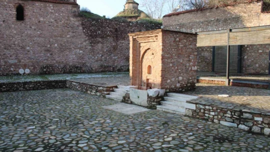 Aydın'daki 200 yıllık tarihi han temizlendi