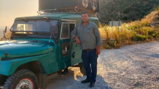 Aydın'dan İzmir'e yardım eli uzandı, topladıkları eşyaları teslim ettiler