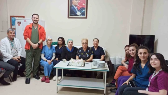 Aydın Devlet Hastanesi'nde anestezi teknisyenleri ve teknikerleri unutulmadı
