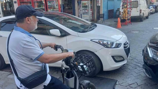 Aydın Efeler'de kaldırımlar, engelli ve yaya geçitleri sürekli işgal altında
