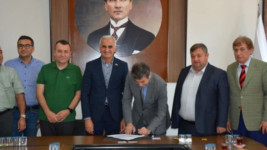 Aydın Esnaf Odaları Birliği, İş Bankası ile 'Pos Paketi' protokolü imzaladı