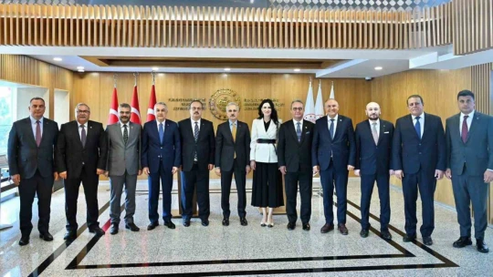 Aydın heyeti Ulaştırma Bakanı Uraloğlu ile görüştü