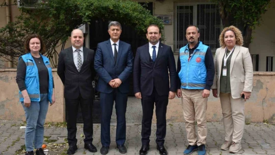 Aydın İl Sağlık Müdürü Şenkul yaşlı çınarları yalnız bırakmadı