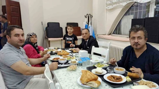 Aydın İl Sağlık Müdürü Şenkul sağlık personeli ile iftarda buluştu