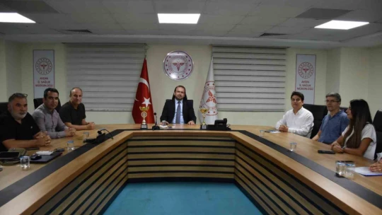 Aydın İl Sağlık Müdürü Şenkul kurum voleybol takımını ağırladı