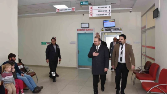 Aydın İl Sağlık Müdürü Şenkul, sağlık çalışanlarının yeni yılını kutladı