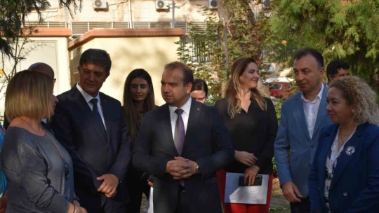 Aydın'ın ev sahipliğinde eğitim alan 11 hemşire sertifikalarını aldı
