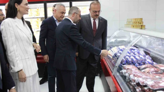 Aydın'ın ilk Et ve Süt Kurumu Mağazası İncirliova'da hizmete girdi