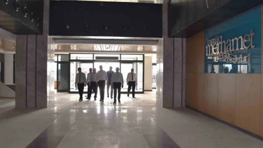 Aydın'ın modern sağlık kompleksinin yapım sürecinde sona gelindi