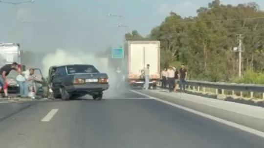 Aydın-İzmir Otoyolu'nda trafik kazası: 1 ölü, 2 yaralı