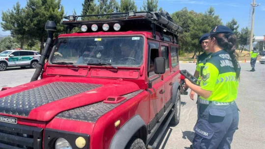 Aydın jandarması bayram trafiğine karşı teyakkuzda