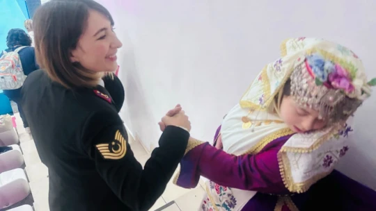 Aydın jandarması, Dünya Engelliler Günü'nde engelli bireyleri unutmadı