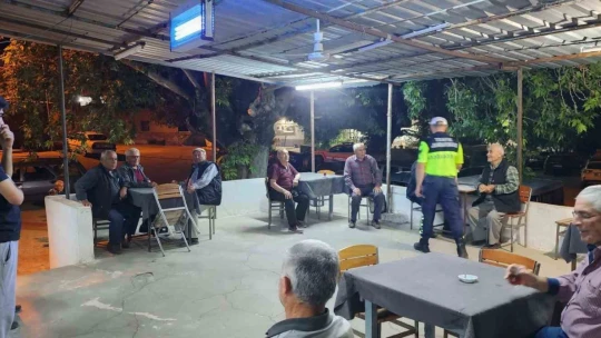 Aydın jandarmasından bayram öncesi trafik bilgilendirmesi