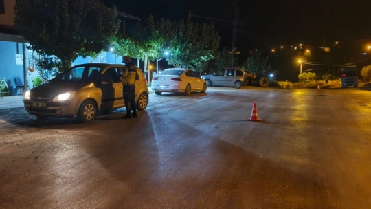 Aydın jandarmasından gece denetimi