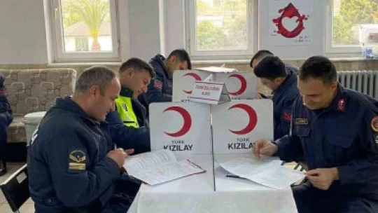 Aydın jandarmasından Kızılay'a kan bağışı