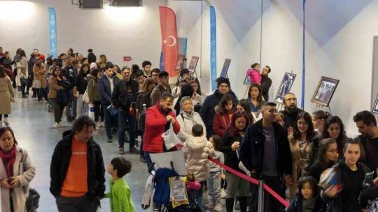 Aydın Kitap Fuarı'na katılan vatandaşlar Başkan Çerçioğlu'na teşekkür etti