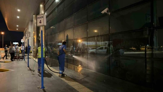 Aydın otogarı 'pırıl pırıl' oldu