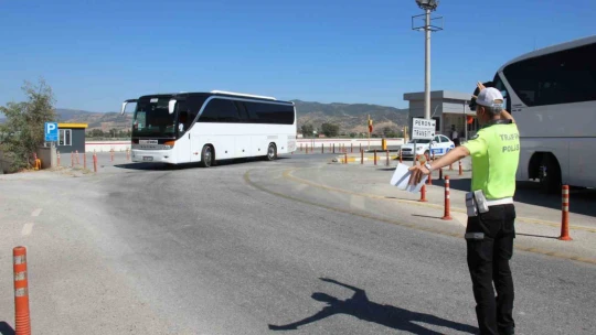 Aydın otogarında bayram denetimi