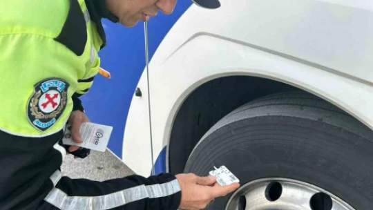 Aydın otogarında kış lastiği denetimi gerçekleştirildi