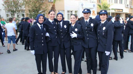 Aydın Polis Okulu, ilk kadın mezunlarını verdi