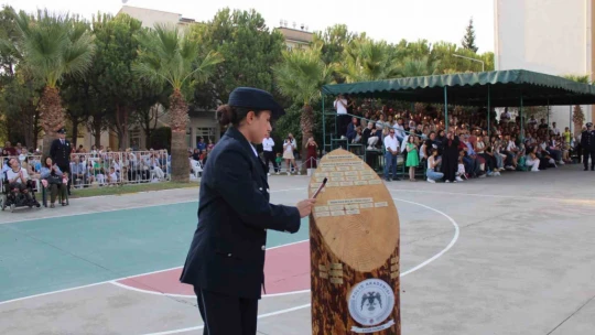 Aydın Polis Okulu, ilk kadın mezunlarını verdi