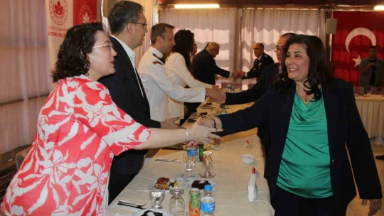 Aydın protokolü bayramlaştı