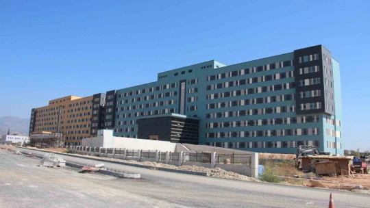 Aydın Şehir Hastanesi bölgenin sağlık üssü olacak