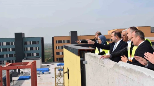 Aydın Şehir Hastanesi'nde inşaat çalışmaları sürüyor